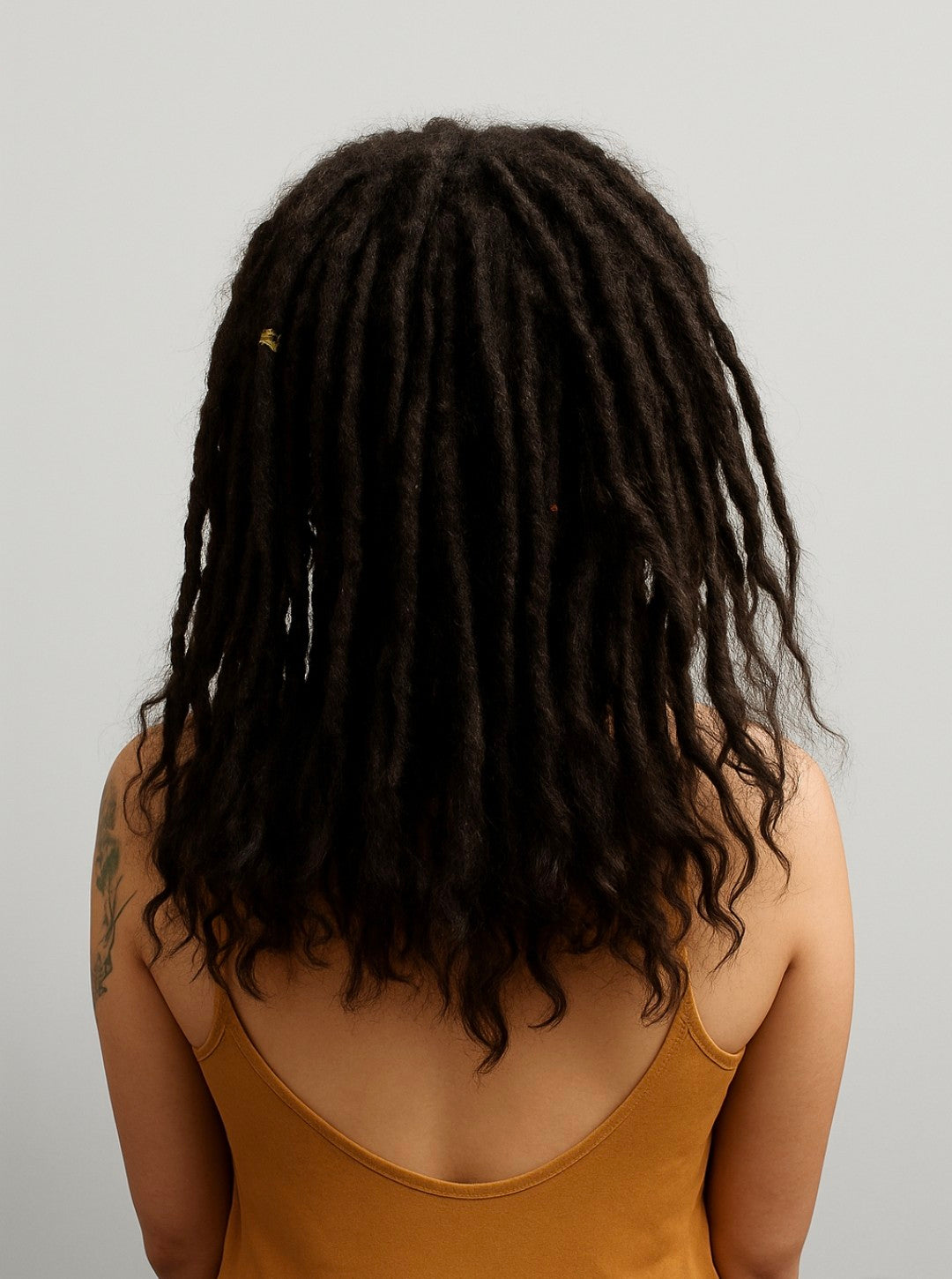 🌿 Überfordert mit Locken? Warum Dreads oft die bessere Wahl sind 🌿