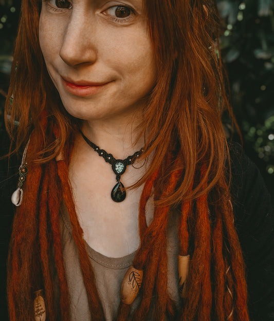 Shadow Bloom – Magie zwischen Licht und Dunkel