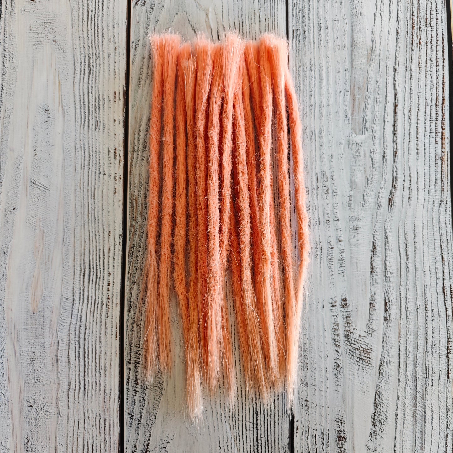 Echthaar Dread Extensions | rosa | gerade Spitzen