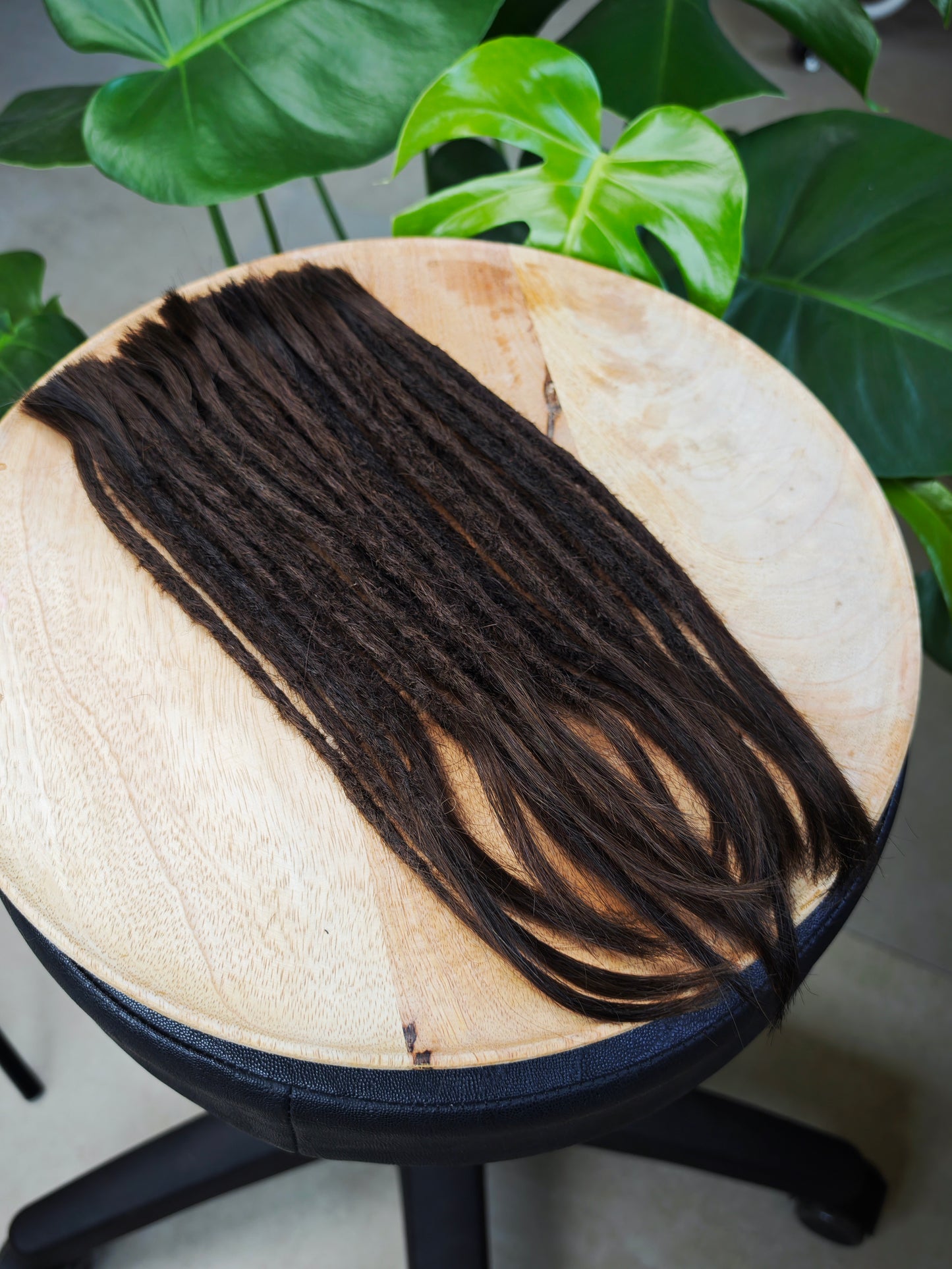 Dunkelbraun | Dread Extensions | Europäisches, unbehandeltes Echthaar