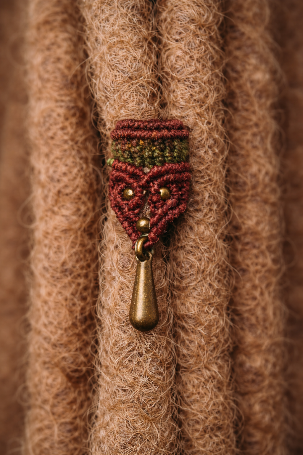 Makramee Dreadperle "Forest Drop" |  Makrameanea